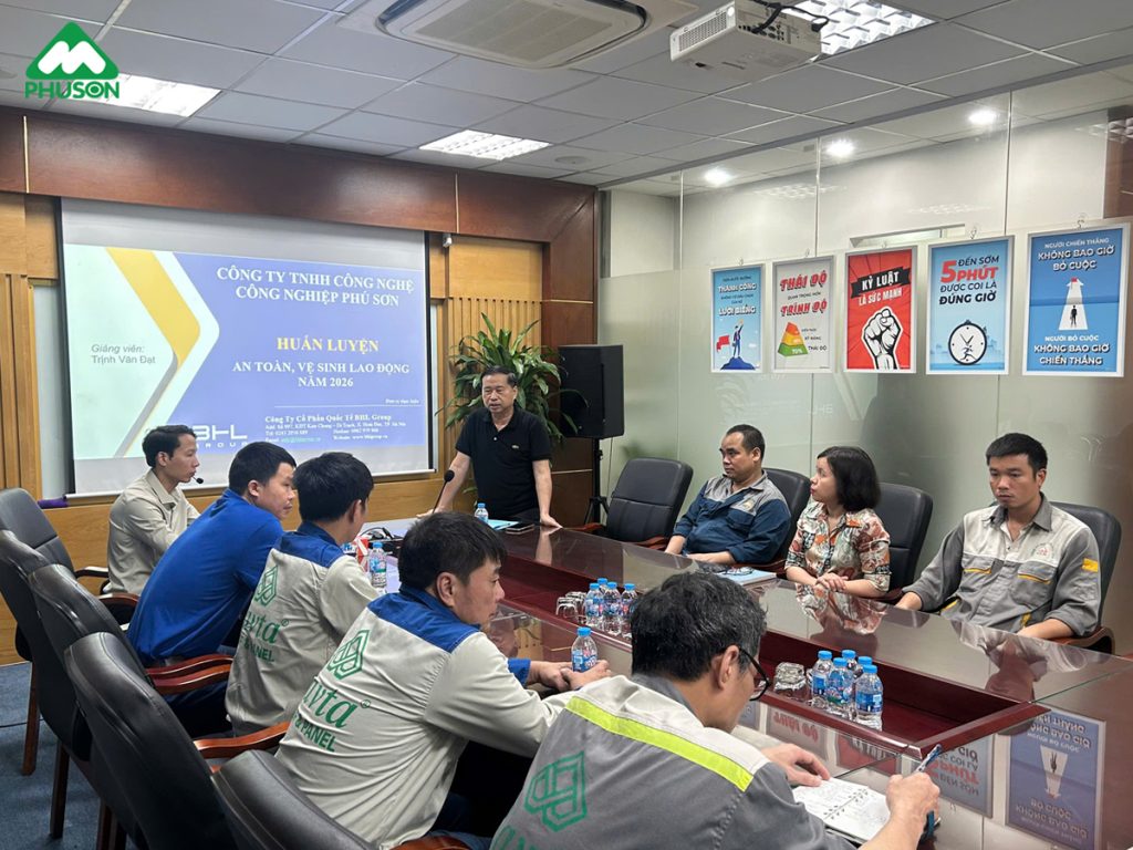 Công ty Phú Sơn tổ chức chương trình Huấn luyện An toàn, Vệ sinh Lao động (ATVSLĐ) định kỳ năm 2026